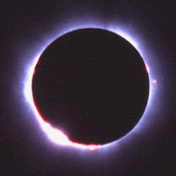 Eclipsetotale02 195