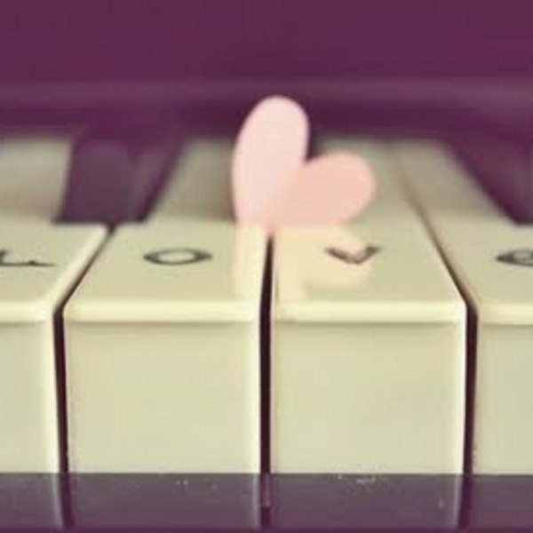 We heart it via tumblr piano love