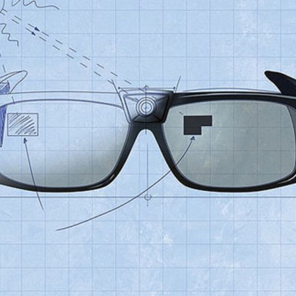 L smart glasses react to block glare 4854
