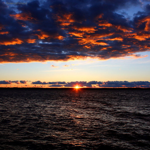 Chilly sunset on lake simcoe by keswickpinhead d31pubr