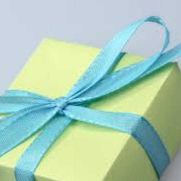 Paquet cadeau couleur vert