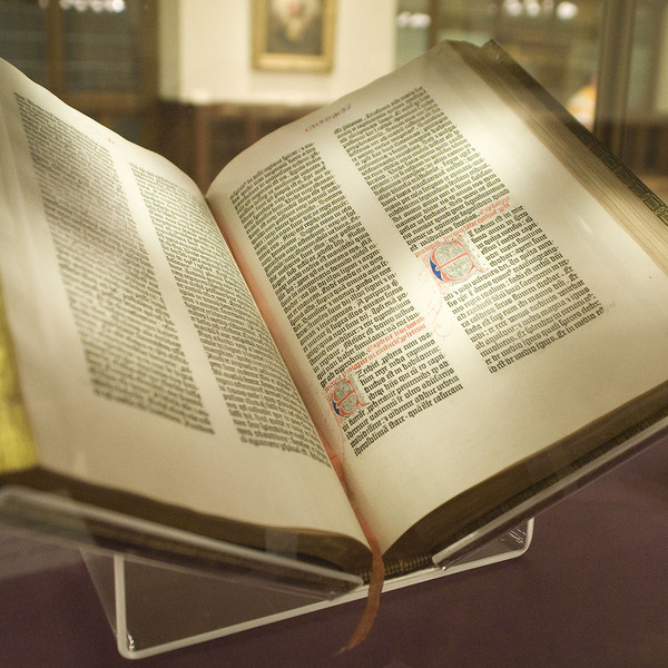 Gutenberg bible  lenox copy  new york public library  2009. pic 01