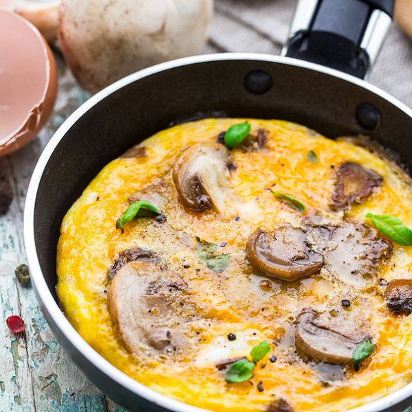 I79805 omelette aux champignons de paris