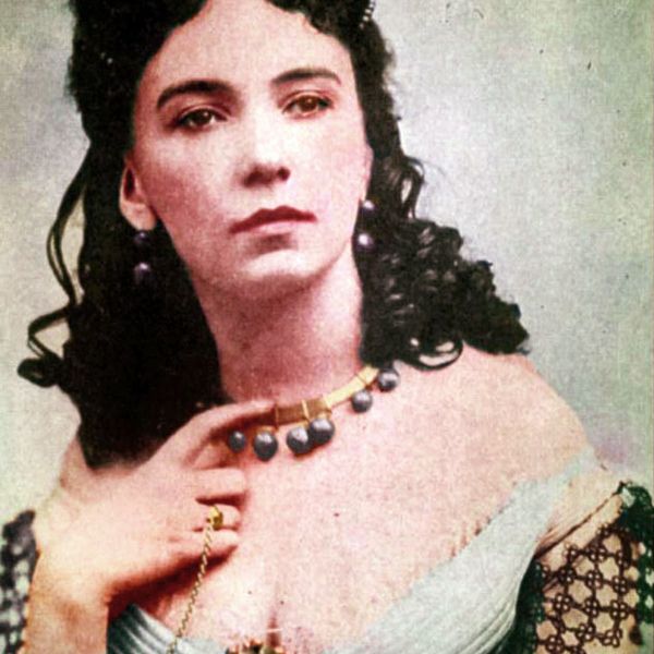 Cora pearl